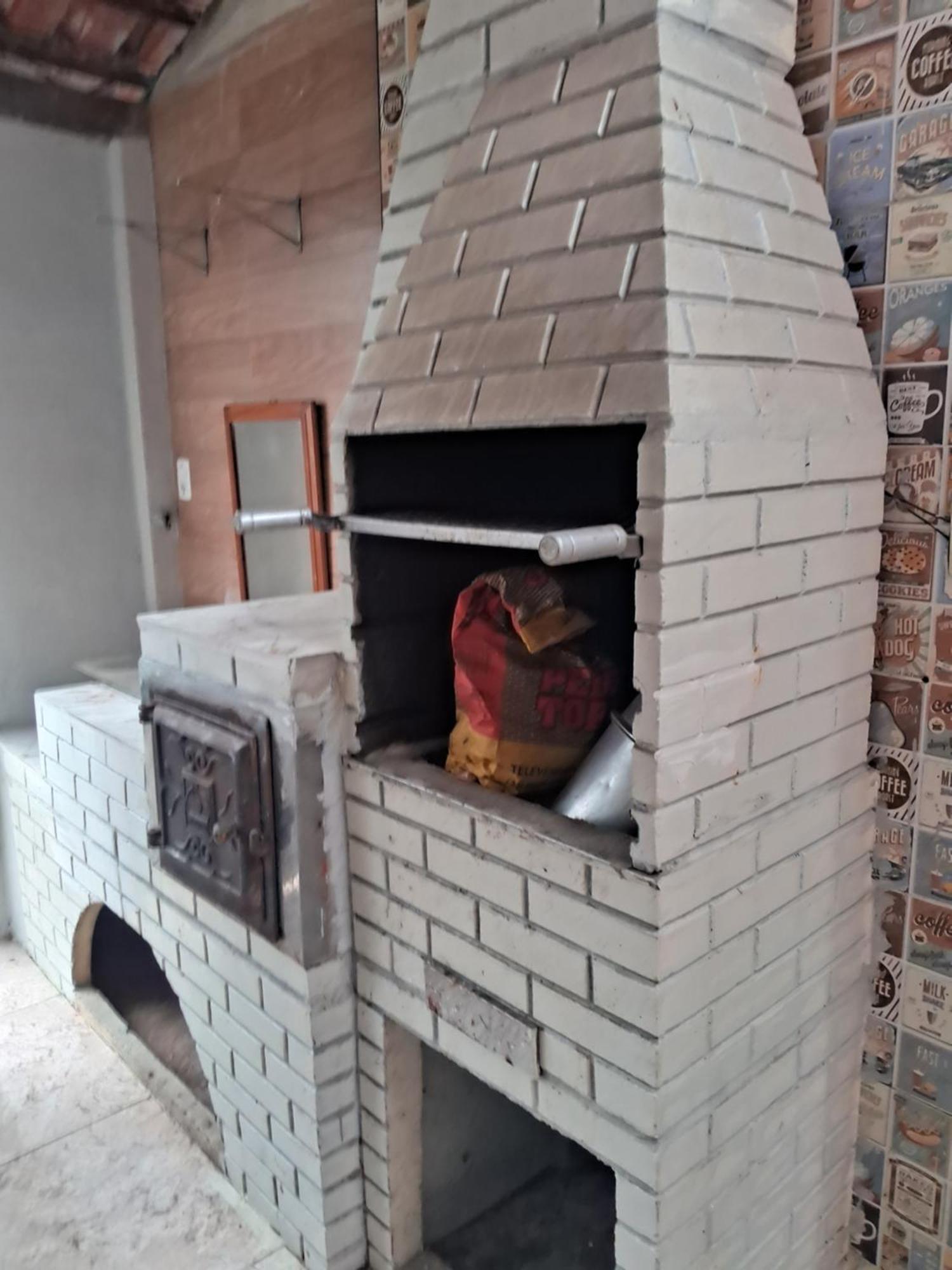 Kit Net Apartment *